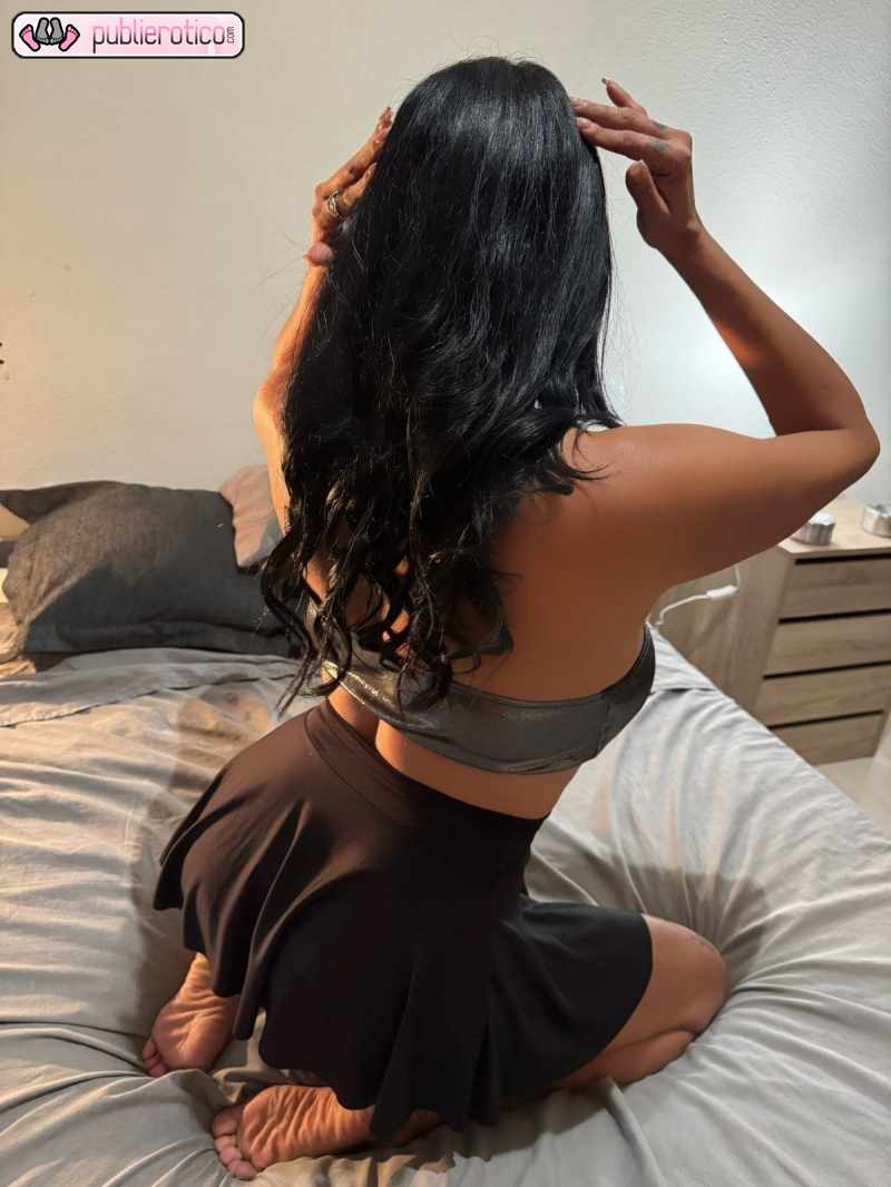 DANIELA GRIEGO PROFUNDO Y FIESTA A TOPE