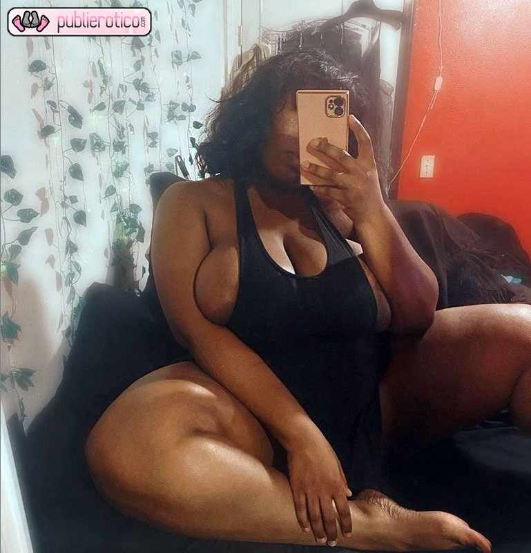 SAMANTHA COMEME LAS TETAZAS NATURALES