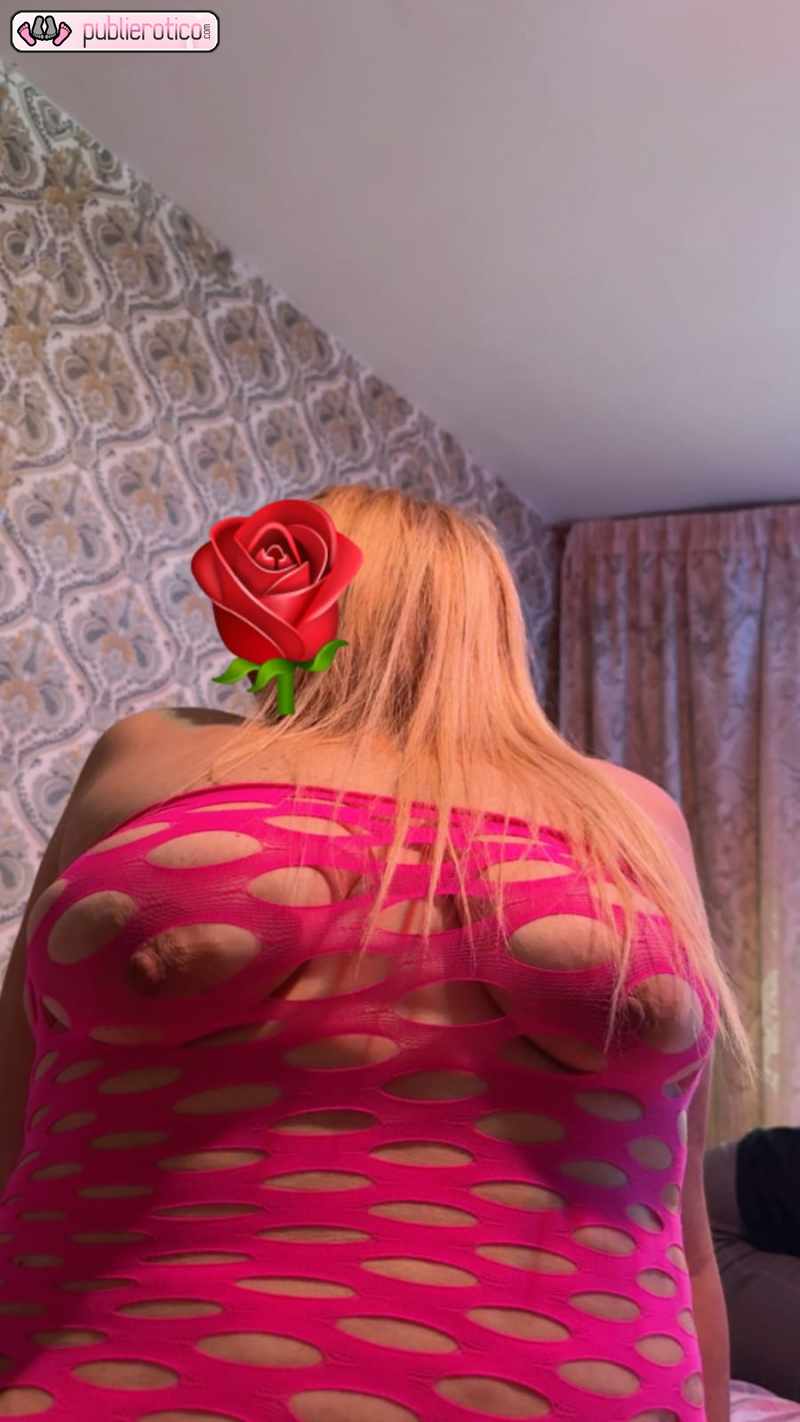 ANY MILF DE GRANDES PECHOS NATURALES