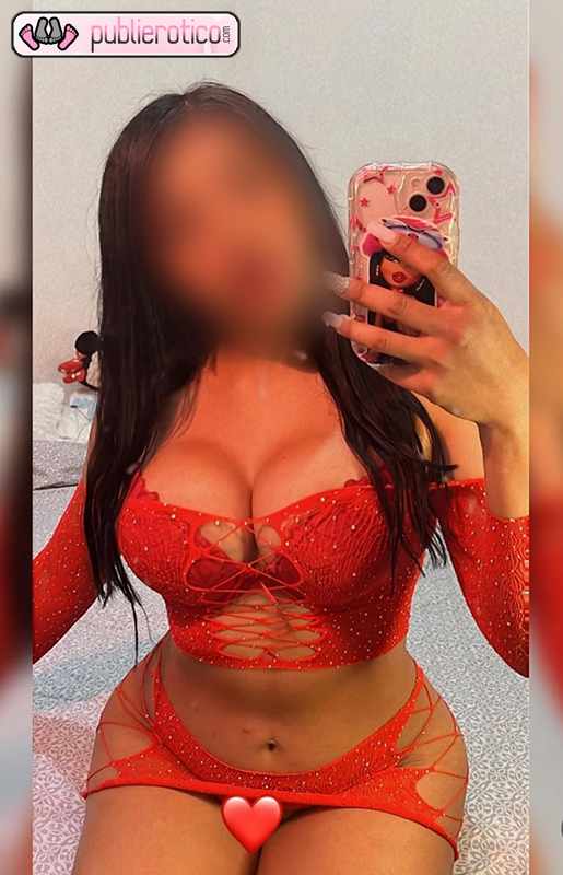 ELENA ADORO METER POLLAS ENTRE MIS TETAS