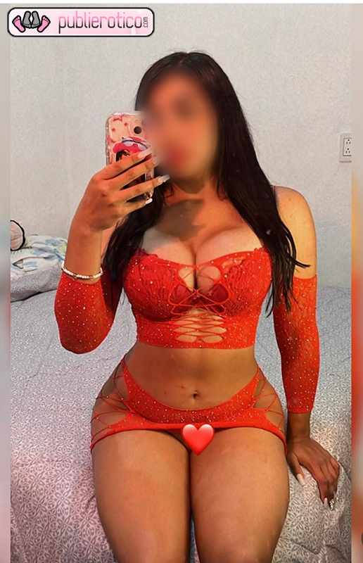 ELENA ADORO METER POLLAS ENTRE MIS TETAS