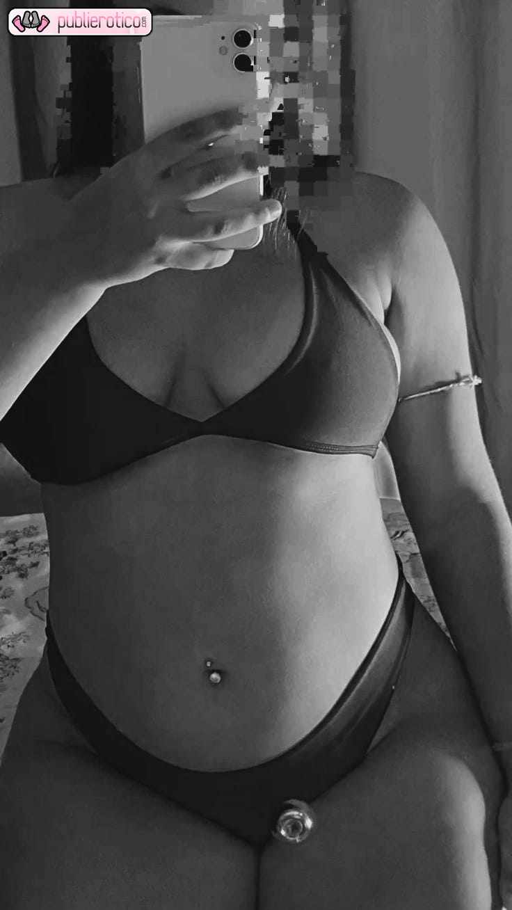 CAROL PICARA Y COQUETA COLEGIALA EN CELO