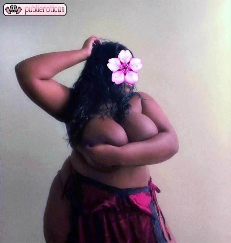 SAMANTHA NOVEDAD MULATA TETONA XXL