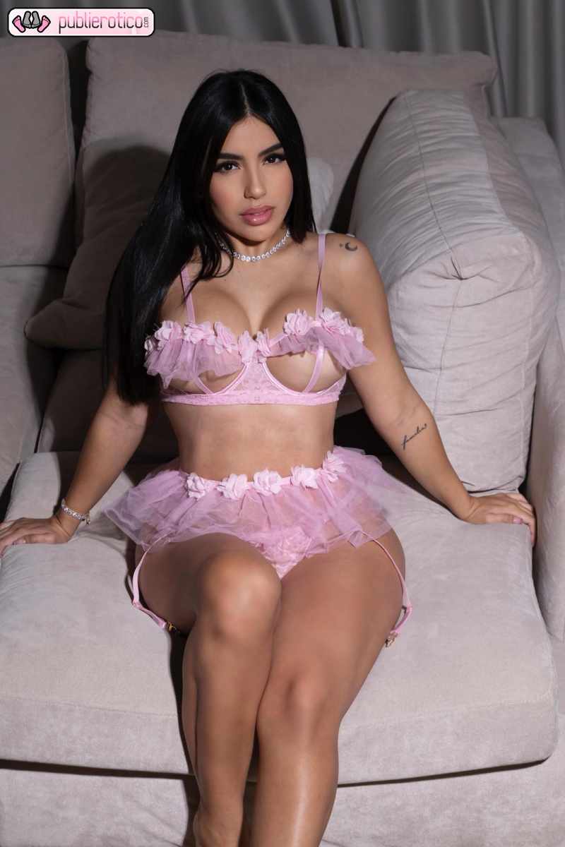 SUSANA  JOVENCITA EXPLOSIVA Y VICIOSA...