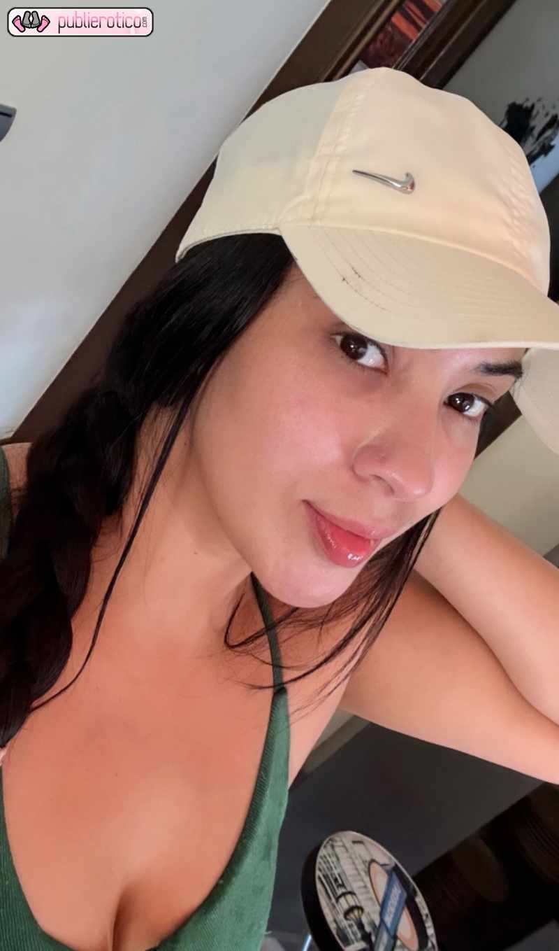 LUCIANA TRAVIESA Y ARDIENTE JOVENCITA