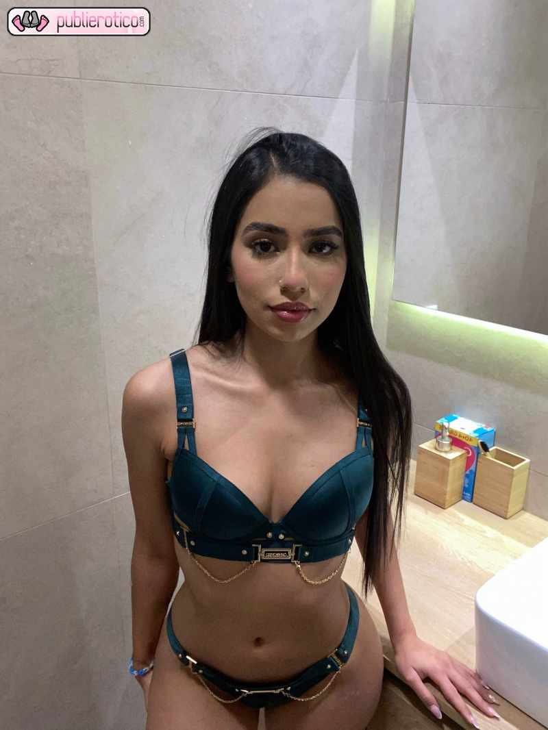 VALERIA PRIMERA VEZ JOVENCITA NOVATILLA