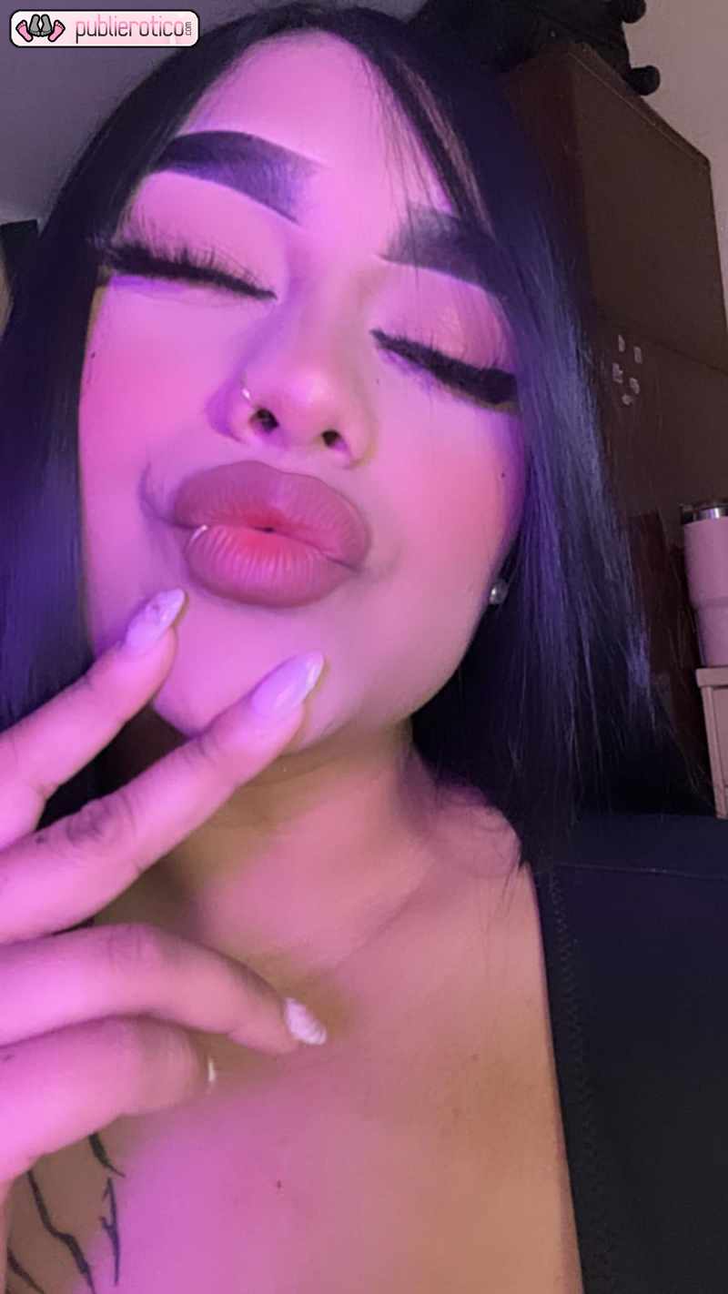 MANUELA RECIEN LLEGADA SUPER TETAS XXL