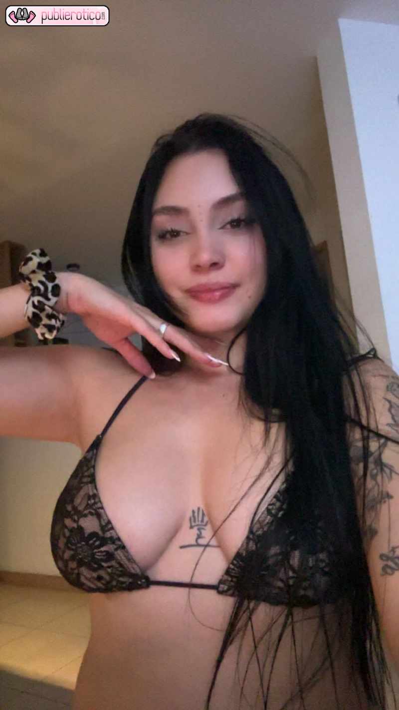 CHANEL TU JOVENCITA FIESTERA Y SALIDA