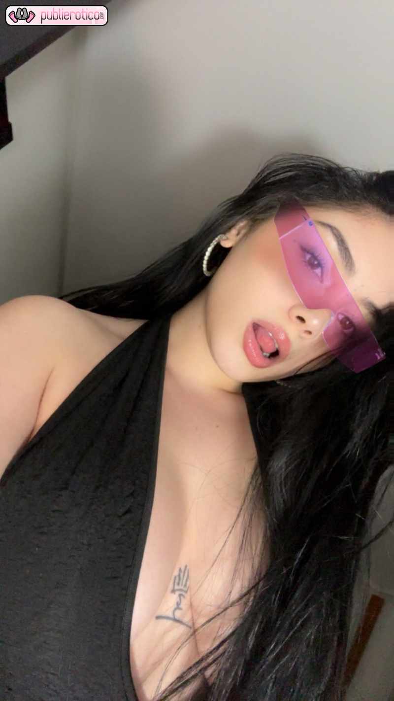 CHANEL TU JOVENCITA FIESTERA Y SALIDA