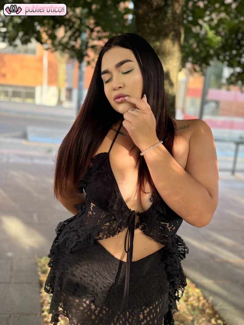 BRENDA JOVENCITA TETONA SUPER FIESTERA