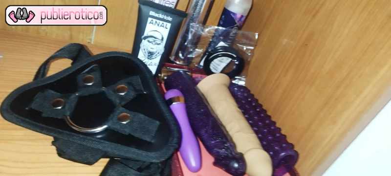 DANIELA NOVEDAD CURVI-MILF SUPER CACHOND