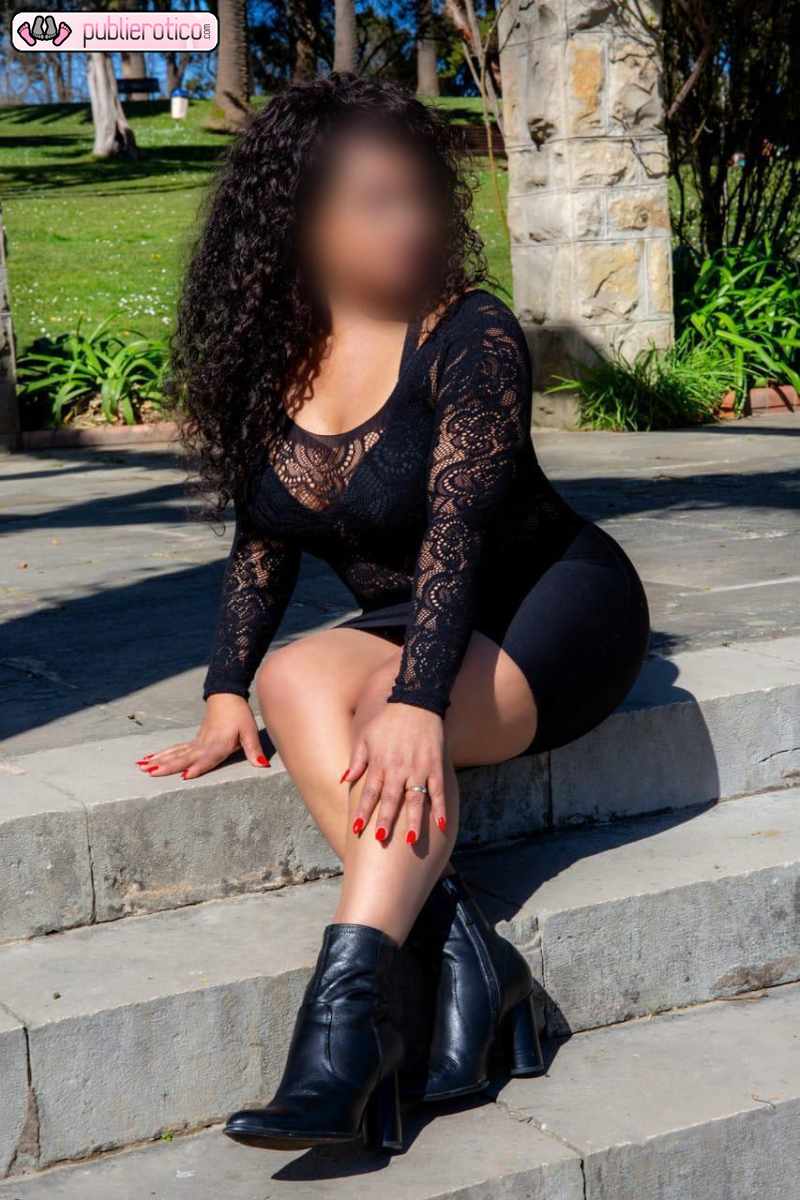 LESLY NOVEDAD UN CUERPO NACIDO PARA PECA
